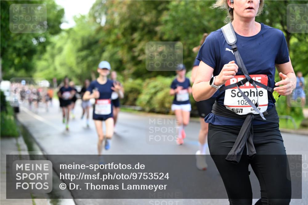14.06.2026 - REWE Women's Run Dr. Thomas Lammeyer http://msf.ph/oto/9753524 14.06.2026 09:16:38 Laufen 102, 0, 57 meine-sportfotos.de
