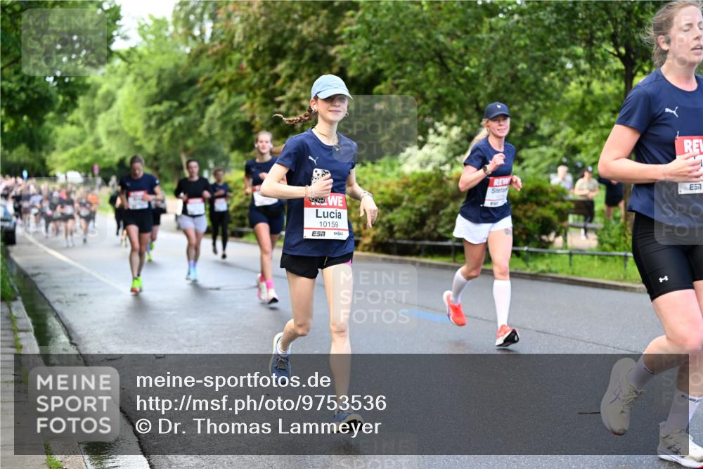 14.06.2026 - REWE Women's Run Dr. Thomas Lammeyer http://msf.ph/oto/9753536 14.06.2026 09:16:39 Laufen 10159, 1 meine-sportfotos.de