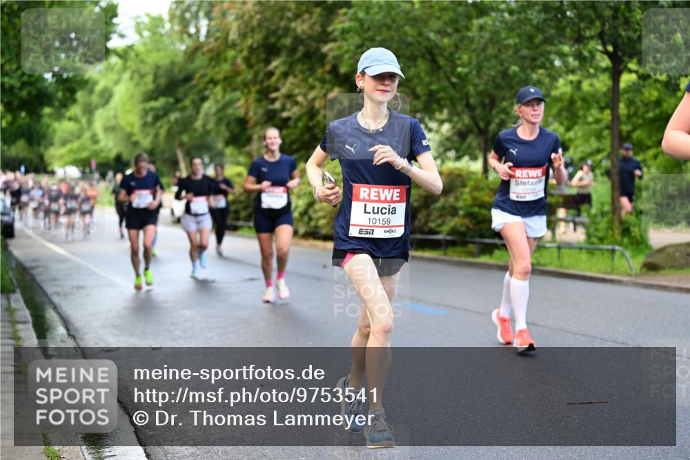 14.06.2026 - REWE Women's Run Dr. Thomas Lammeyer http://msf.ph/oto/9753541 14.06.2026 09:16:39 Laufen 10159 meine-sportfotos.de