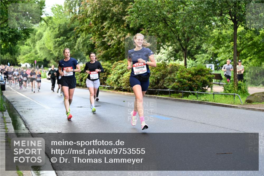 14.06.2026 - REWE Women's Run Dr. Thomas Lammeyer http://msf.ph/oto/9753555 14.06.2026 09:16:40 Laufen 11326 meine-sportfotos.de