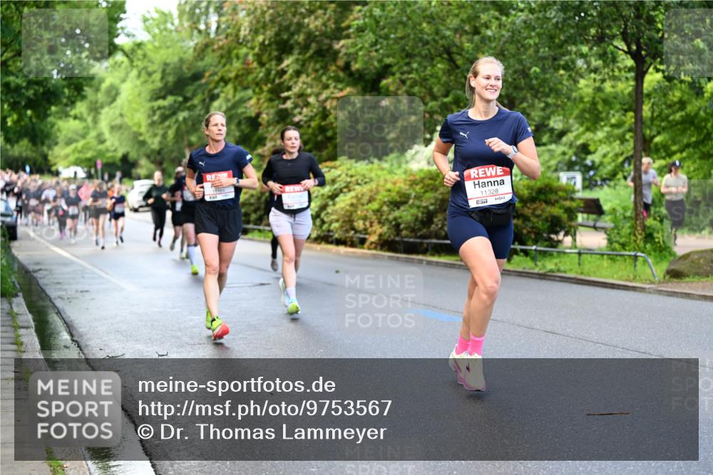 14.06.2026 - REWE Women's Run Dr. Thomas Lammeyer http://msf.ph/oto/9753567 14.06.2026 09:16:41 Laufen 11326, 57 meine-sportfotos.de