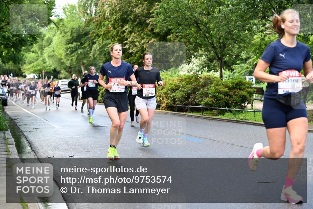 14.06.2026 - REWE Women's Run Dr. Thomas Lammeyer http://msf.ph/oto/9753574 14.06.2026 09:16:42 Laufen 11184, 11510, 1132 meine-sportfotos.de