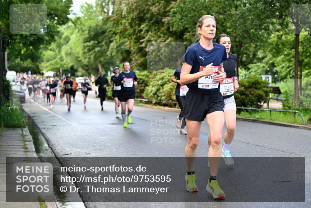 14.06.2026 - REWE Women's Run Dr. Thomas Lammeyer http://msf.ph/oto/9753595 14.06.2026 09:16:43 Laufen 1118, 11510, 517, 9 meine-sportfotos.de