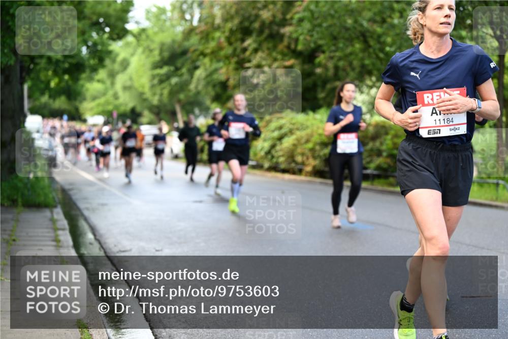 14.06.2026 - REWE Women's Run Dr. Thomas Lammeyer http://msf.ph/oto/9753603 14.06.2026 09:16:43 Laufen 11184 meine-sportfotos.de