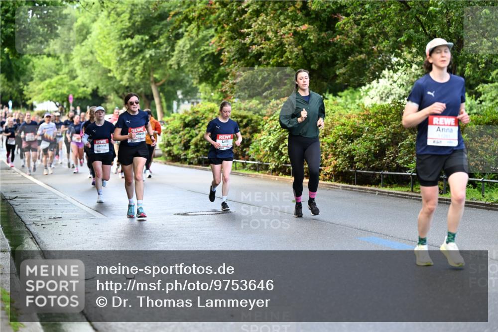 14.06.2026 - REWE Women's Run Dr. Thomas Lammeyer http://msf.ph/oto/9753646 14.06.2026 09:16:46 Laufen 10278, 11261 meine-sportfotos.de