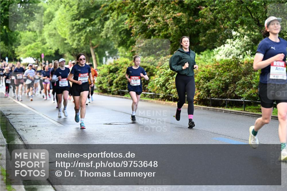 14.06.2026 - REWE Women's Run Dr. Thomas Lammeyer http://msf.ph/oto/9753648 14.06.2026 09:16:46 Laufen 10633, 10278, 11261 meine-sportfotos.de