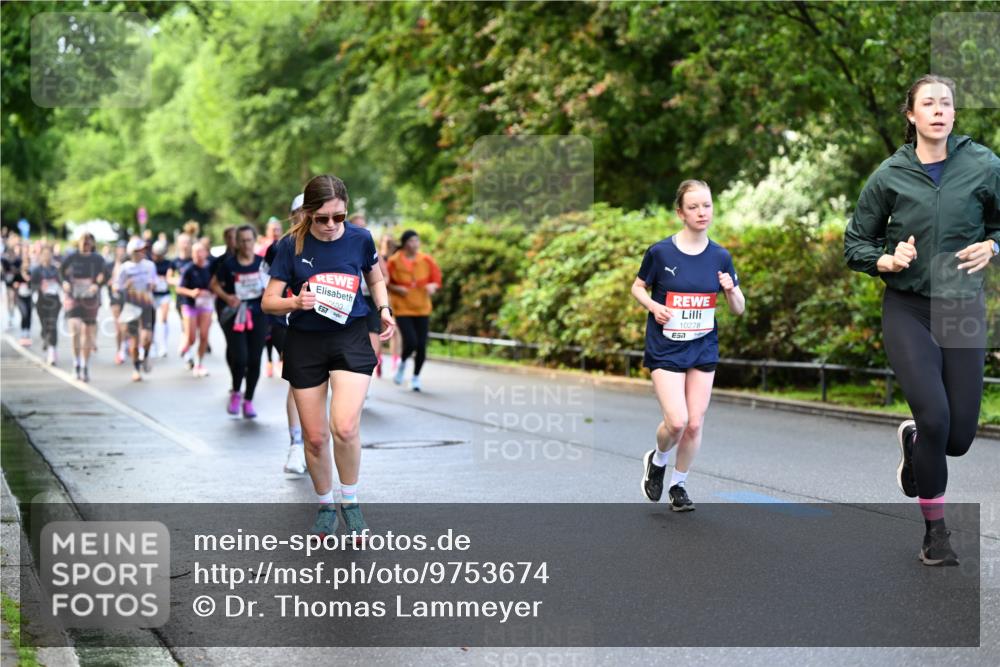 14.06.2026 - REWE Women's Run Dr. Thomas Lammeyer http://msf.ph/oto/9753674 14.06.2026 09:16:48 Laufen 1093, 10278, 57 meine-sportfotos.de