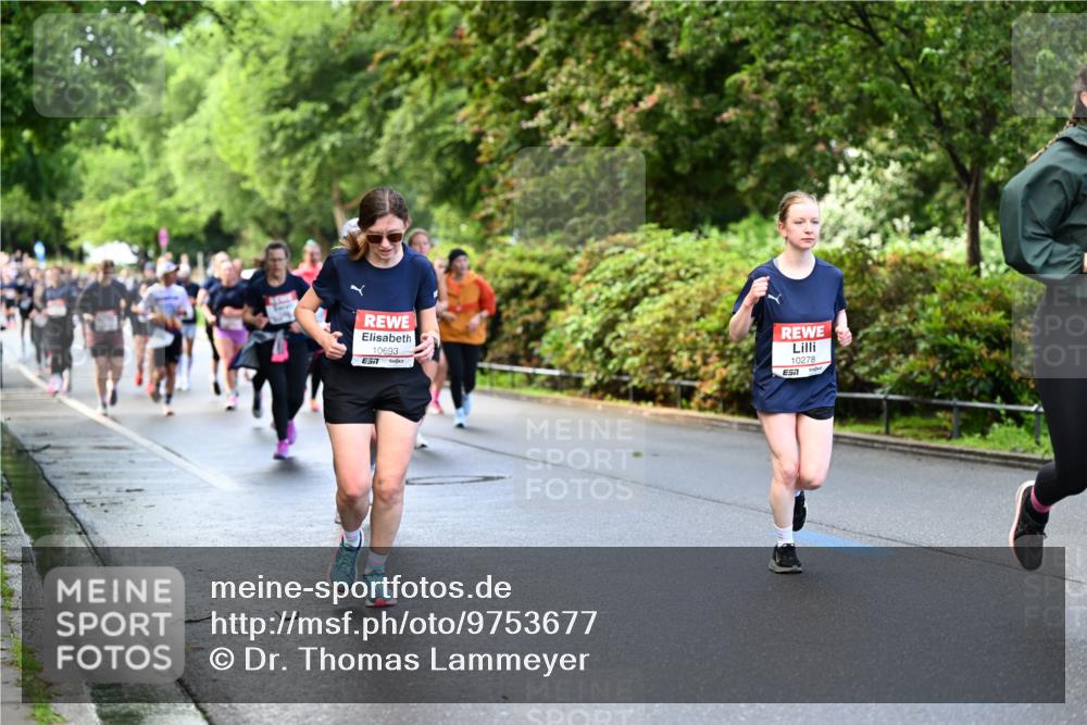 14.06.2026 - REWE Women's Run Dr. Thomas Lammeyer http://msf.ph/oto/9753677 14.06.2026 09:16:48 Laufen 10693, 7, 10278 meine-sportfotos.de