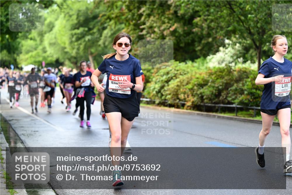 14.06.2026 - REWE Women's Run Dr. Thomas Lammeyer http://msf.ph/oto/9753692 14.06.2026 09:16:49 Laufen 10655, 10278, 7 meine-sportfotos.de