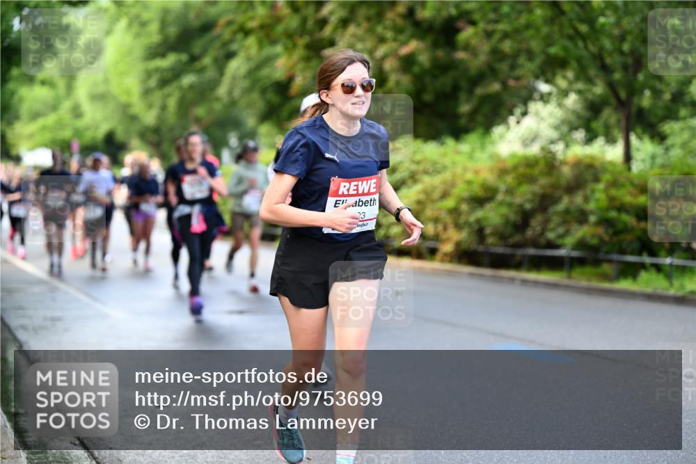 14.06.2026 - REWE Women's Run Dr. Thomas Lammeyer http://msf.ph/oto/9753699 14.06.2026 09:16:50 Laufen 3 meine-sportfotos.de