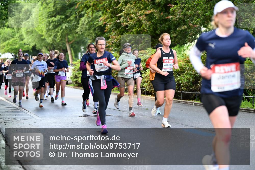 14.06.2026 - REWE Women's Run Dr. Thomas Lammeyer http://msf.ph/oto/9753717 14.06.2026 09:16:51 Laufen 11466, 1080, 11135, 57 meine-sportfotos.de