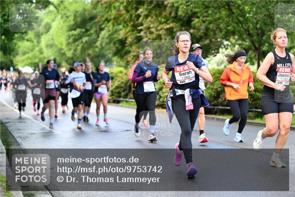 14.06.2026 - REWE Women's Run Dr. Thomas Lammeyer http://msf.ph/oto/9753742 14.06.2026 09:16:52 Laufen 11468, 11135, 7, 7 meine-sportfotos.de