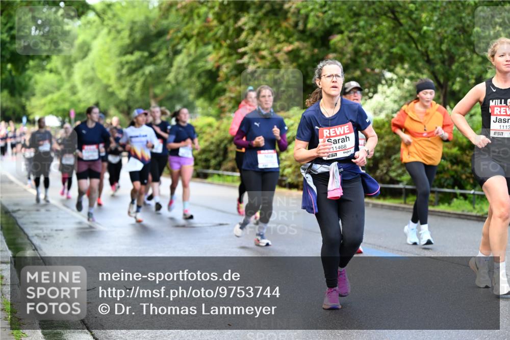 14.06.2026 - REWE Women's Run Dr. Thomas Lammeyer http://msf.ph/oto/9753744 14.06.2026 09:16:52 Laufen 11468, 1113, 7 meine-sportfotos.de