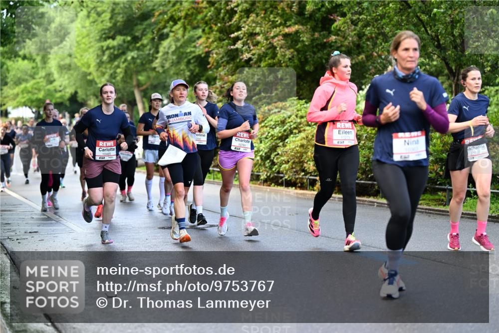 14.06.2026 - REWE Women's Run Dr. Thomas Lammeyer http://msf.ph/oto/9753767 14.06.2026 09:16:54 Laufen 10465, 57, 10781, 11273, 7, 10833, 57 meine-sportfotos.de