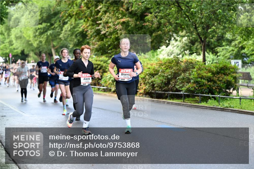 14.06.2026 - REWE Women's Run Dr. Thomas Lammeyer http://msf.ph/oto/9753868 14.06.2026 09:17:01 Laufen 11270, 10478, 7 meine-sportfotos.de