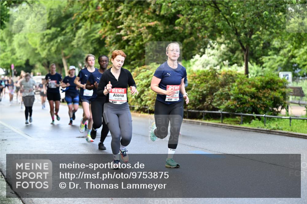 14.06.2026 - REWE Women's Run Dr. Thomas Lammeyer http://msf.ph/oto/9753875 14.06.2026 09:17:02 Laufen 11270, 1947, 57 meine-sportfotos.de