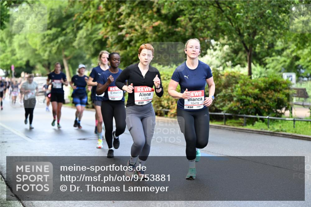 14.06.2026 - REWE Women's Run Dr. Thomas Lammeyer http://msf.ph/oto/9753881 14.06.2026 09:17:02 Laufen 11270, 7, 10478 meine-sportfotos.de