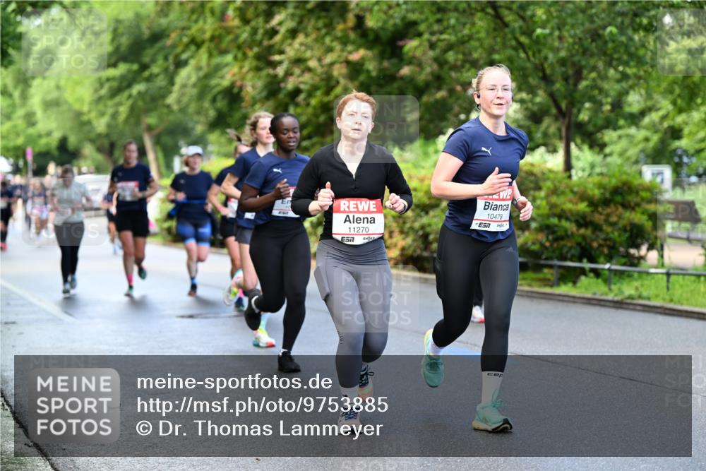14.06.2026 - REWE Women's Run Dr. Thomas Lammeyer http://msf.ph/oto/9753885 14.06.2026 09:17:02 Laufen 11270, 7, 10478, 7 meine-sportfotos.de