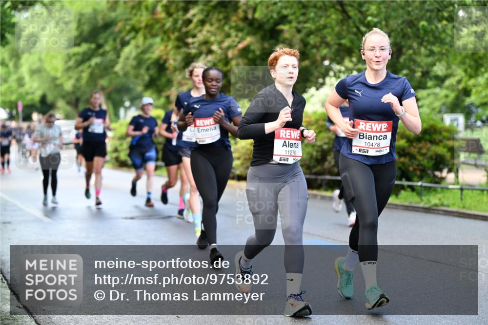 14.06.2026 - REWE Women's Run Dr. Thomas Lammeyer http://msf.ph/oto/9753892 14.06.2026 09:17:03 Laufen 10129, 11270, 10478, 7 meine-sportfotos.de