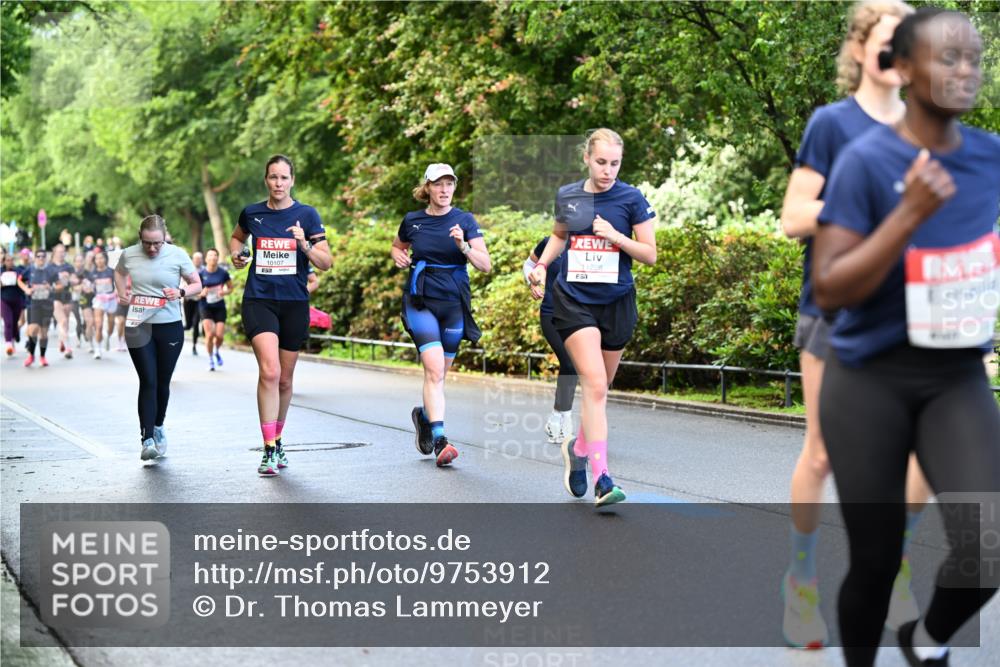14.06.2026 - REWE Women's Run Dr. Thomas Lammeyer http://msf.ph/oto/9753912 14.06.2026 09:17:04 Laufen 10107, 11228 meine-sportfotos.de