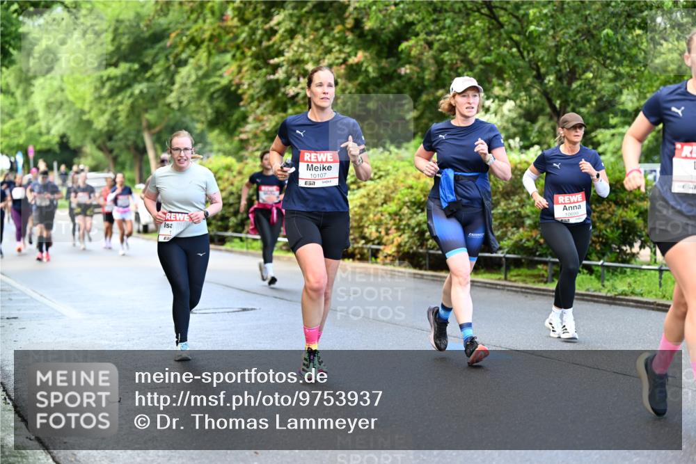14.06.2026 - REWE Women's Run Dr. Thomas Lammeyer http://msf.ph/oto/9753937 14.06.2026 09:17:06 Laufen 10107, 57, 10699 meine-sportfotos.de