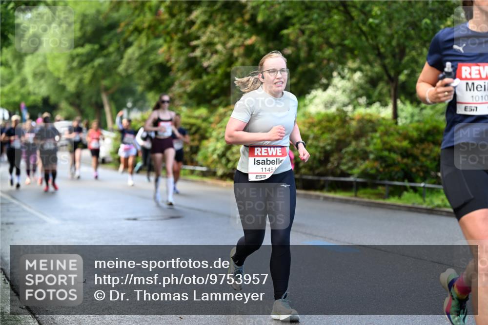 14.06.2026 - REWE Women's Run Dr. Thomas Lammeyer http://msf.ph/oto/9753957 14.06.2026 09:17:07 Laufen 11454, 1010, 57 meine-sportfotos.de