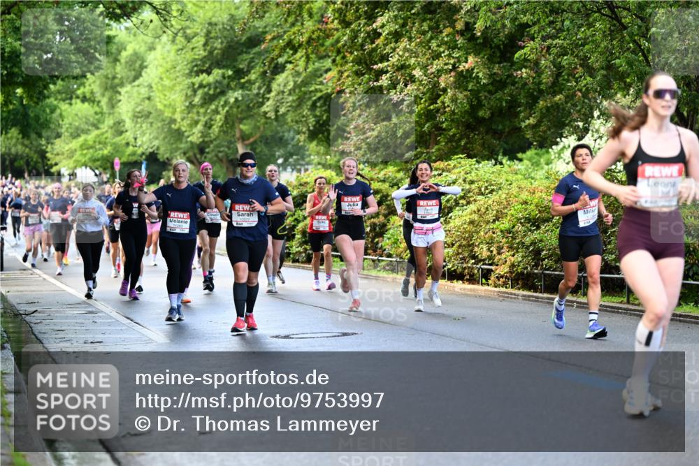 14.06.2026 - REWE Women's Run Dr. Thomas Lammeyer http://msf.ph/oto/9753997 14.06.2026 09:17:10 Laufen 11283 meine-sportfotos.de