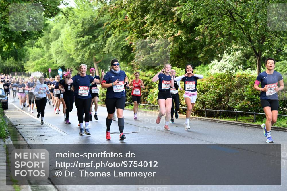 14.06.2026 - REWE Women's Run Dr. Thomas Lammeyer http://msf.ph/oto/9754012 14.06.2026 09:17:12 Laufen 11283, 857 meine-sportfotos.de