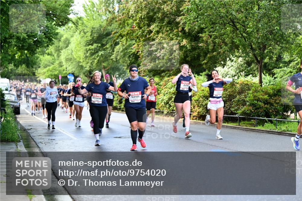 14.06.2026 - REWE Women's Run Dr. Thomas Lammeyer http://msf.ph/oto/9754020 14.06.2026 09:17:12 Laufen 11283, 10372, 51 meine-sportfotos.de