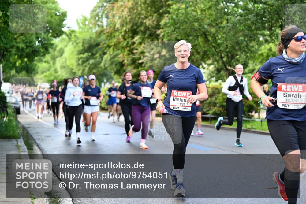 14.06.2026 - REWE Women's Run Dr. Thomas Lammeyer http://msf.ph/oto/9754051 14.06.2026 09:17:15 Laufen 11283, 57, 10372, 7 meine-sportfotos.de