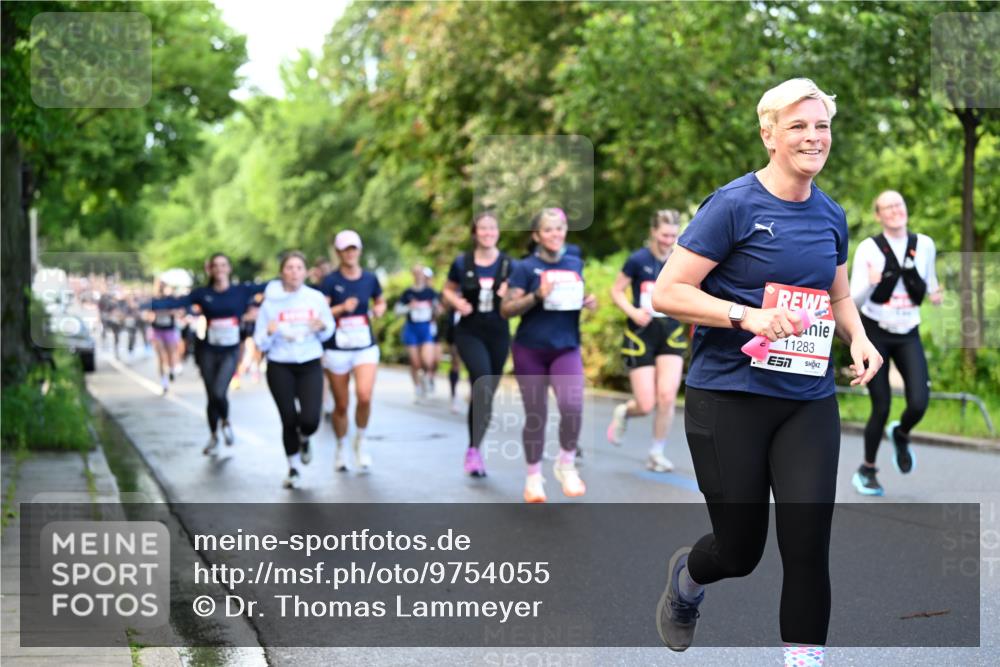 14.06.2026 - REWE Women's Run Dr. Thomas Lammeyer http://msf.ph/oto/9754055 14.06.2026 09:17:15 Laufen 11283 meine-sportfotos.de