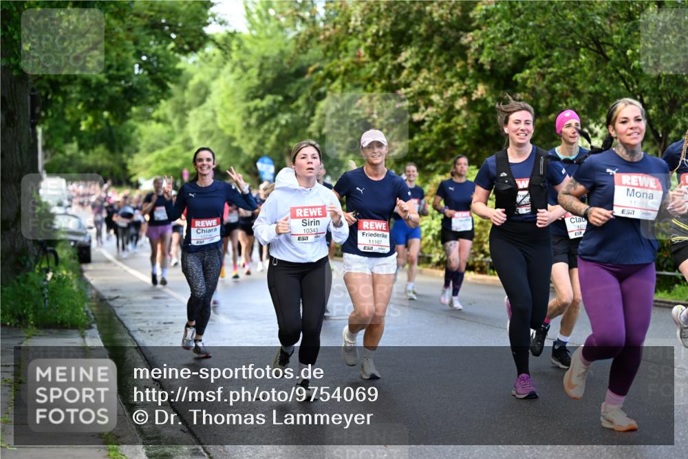 14.06.2026 - REWE Women's Run Dr. Thomas Lammeyer http://msf.ph/oto/9754069 14.06.2026 09:17:16 Laufen 7, 10343, 103, 11315, 57, 11167 meine-sportfotos.de