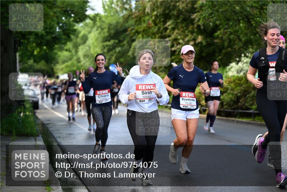 14.06.2026 - REWE Women's Run Dr. Thomas Lammeyer http://msf.ph/oto/9754075 14.06.2026 09:17:17 Laufen 10236, 57, 10343, 7, 11167, 7, 0838 meine-sportfotos.de