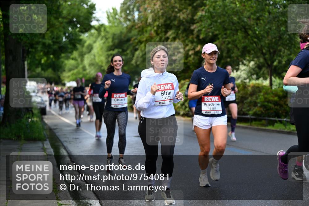 14.06.2026 - REWE Women's Run Dr. Thomas Lammeyer http://msf.ph/oto/9754081 14.06.2026 09:17:17 Laufen 10226, 10343, 57, 11167 meine-sportfotos.de