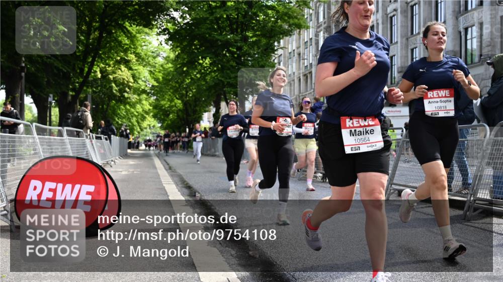 14.06.2026 - REWE Women's Run J. Mangold http://msf.ph/oto/9754108 14.06.2026 10:12:26 Ziel 10564, 10595, 10818, 10916, 11241, 11258, 11419 meine-sportfotos.de