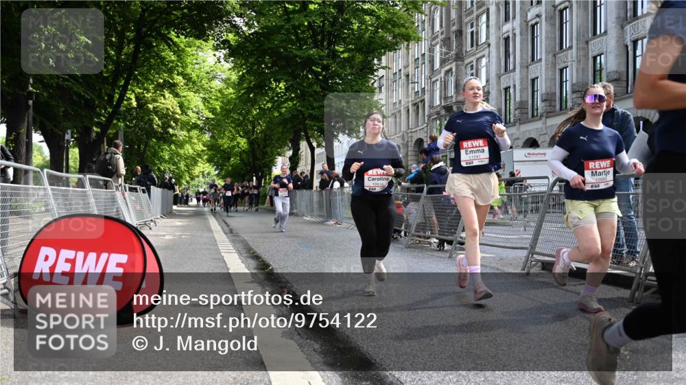 14.06.2026 - REWE Women's Run J. Mangold http://msf.ph/oto/9754122 14.06.2026 10:12:27 Ziel 10564, 10595, 10818, 10916, 11241, 11258, 11419 meine-sportfotos.de