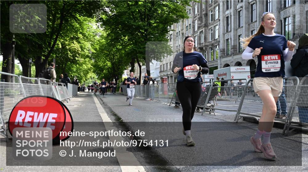 14.06.2026 - REWE Women's Run J. Mangold http://msf.ph/oto/9754131 14.06.2026 10:12:28 Ziel 10564, 10595, 10818, 10916, 11241, 11258, 11419 meine-sportfotos.de