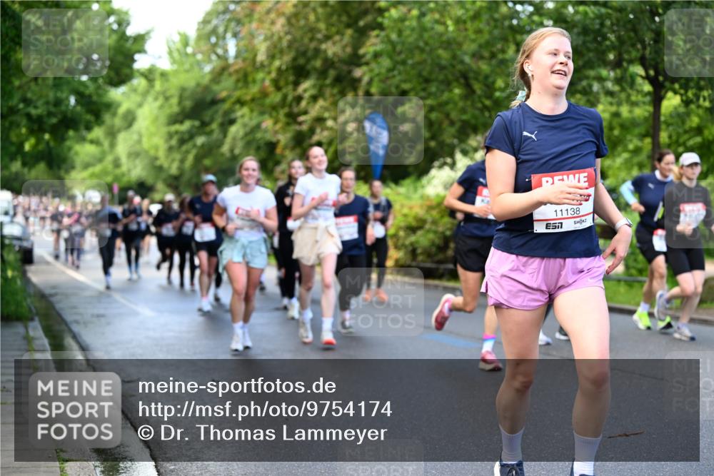 14.06.2026 - REWE Women's Run Dr. Thomas Lammeyer http://msf.ph/oto/9754174 14.06.2026 09:17:24 Laufen 11138 meine-sportfotos.de