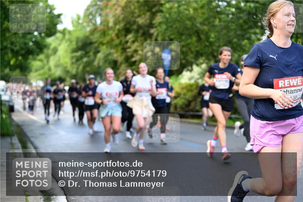 14.06.2026 - REWE Women's Run Dr. Thomas Lammeyer http://msf.ph/oto/9754179 14.06.2026 09:17:24 Laufen 138 meine-sportfotos.de