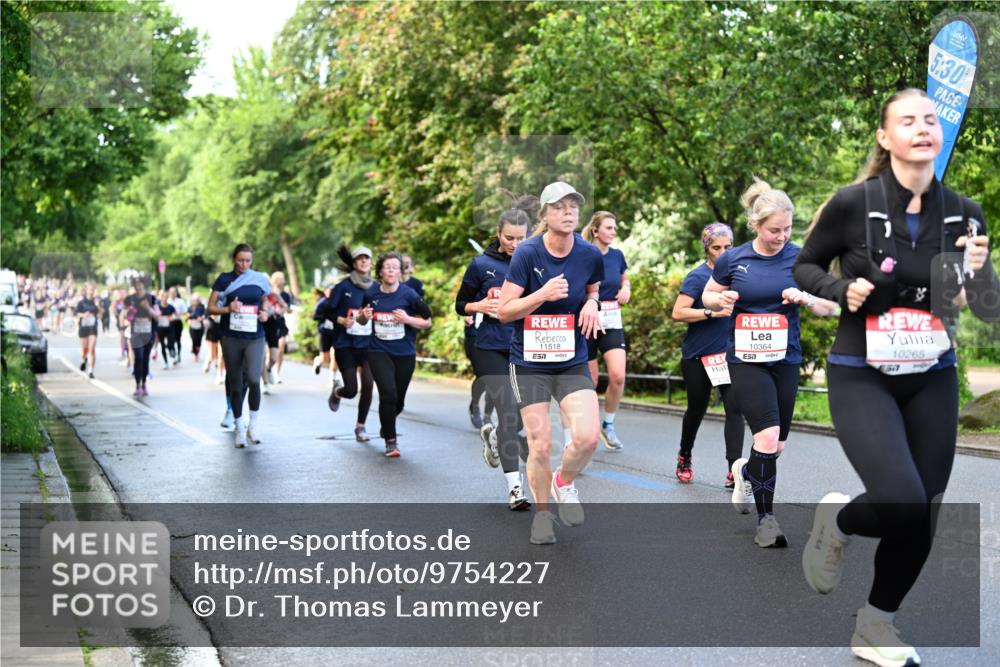 14.06.2026 - REWE Women's Run Dr. Thomas Lammeyer http://msf.ph/oto/9754227 14.06.2026 09:17:27 Laufen 11518, 7, 5, 30, 10265, 10364 meine-sportfotos.de
