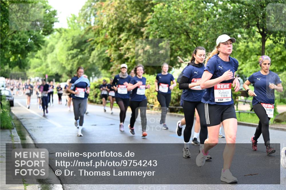 14.06.2026 - REWE Women's Run Dr. Thomas Lammeyer http://msf.ph/oto/9754243 14.06.2026 09:17:28 Laufen 1011, 11518, 7 meine-sportfotos.de