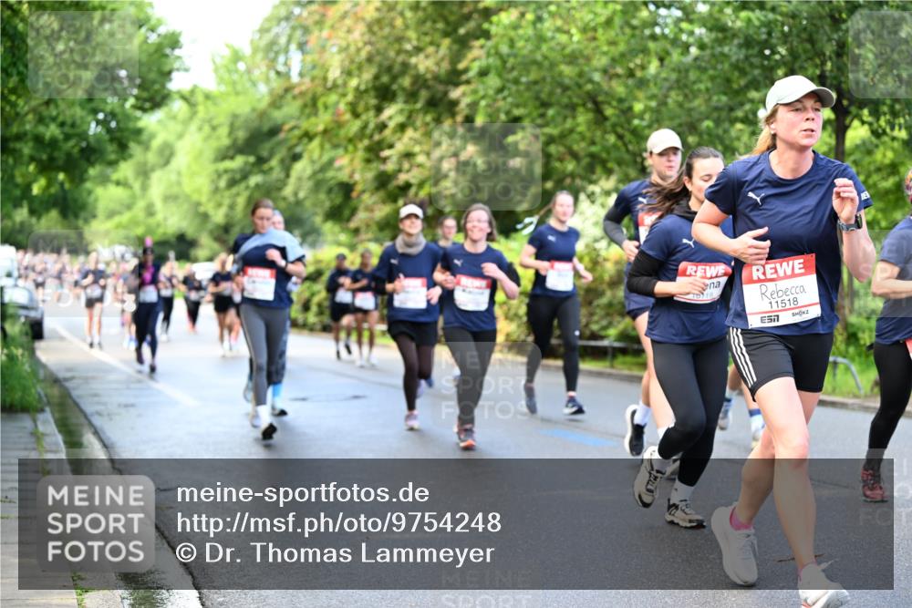 14.06.2026 - REWE Women's Run Dr. Thomas Lammeyer http://msf.ph/oto/9754248 14.06.2026 09:17:28 Laufen 11518, 7 meine-sportfotos.de