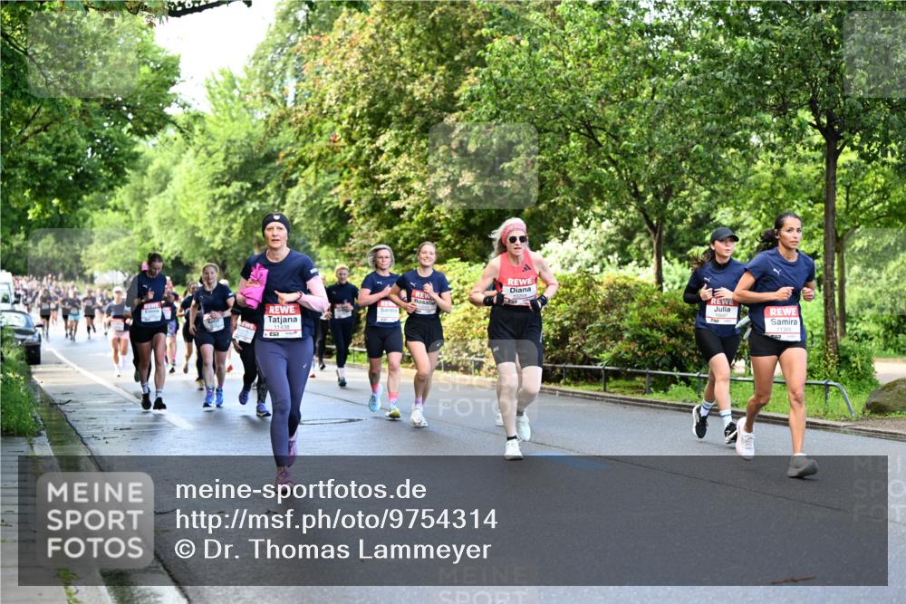 14.06.2026 - REWE Women's Run Dr. Thomas Lammeyer http://msf.ph/oto/9754314 14.06.2026 09:17:33 Laufen 11438, 10204, 11389 meine-sportfotos.de