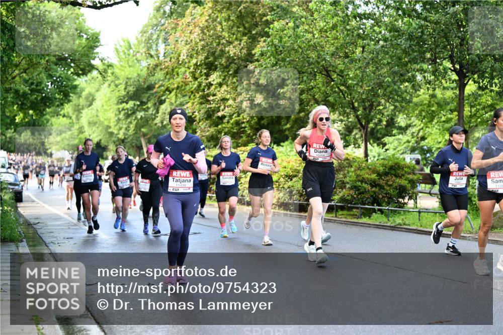 14.06.2026 - REWE Women's Run Dr. Thomas Lammeyer http://msf.ph/oto/9754323 14.06.2026 09:17:33 Laufen 11438, 10204, 10687, 1138 meine-sportfotos.de