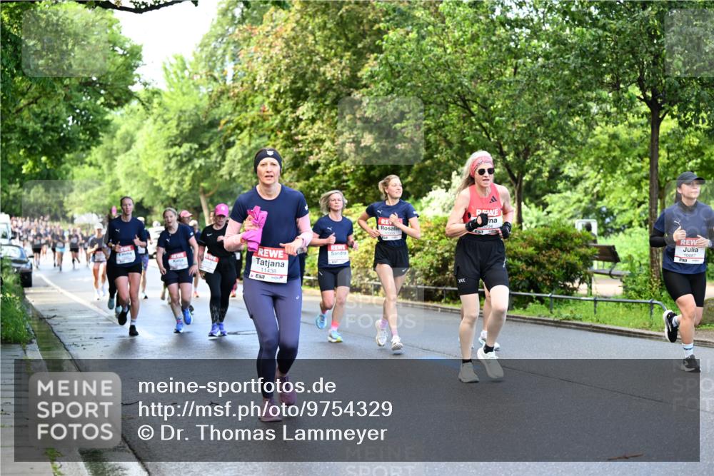 14.06.2026 - REWE Women's Run Dr. Thomas Lammeyer http://msf.ph/oto/9754329 14.06.2026 09:17:33 Laufen 11438, 10687 meine-sportfotos.de