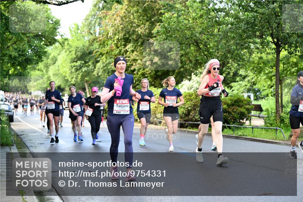 14.06.2026 - REWE Women's Run Dr. Thomas Lammeyer http://msf.ph/oto/9754331 14.06.2026 09:17:34 Laufen 11438, 10204, 51 meine-sportfotos.de