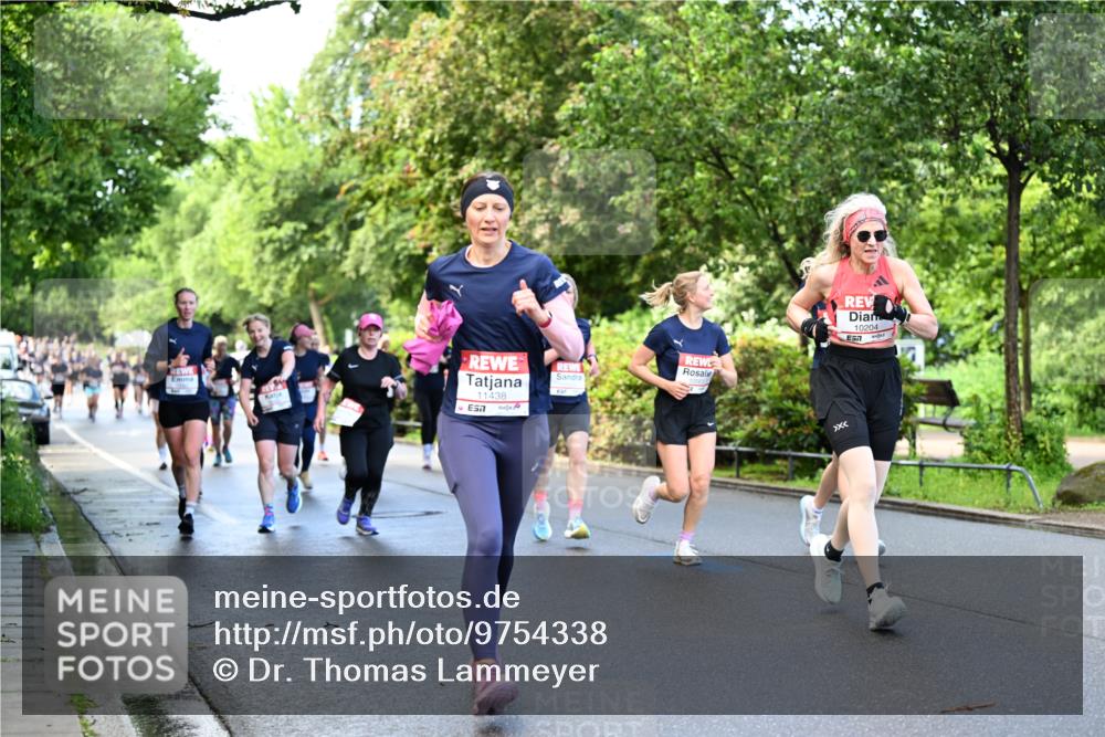 14.06.2026 - REWE Women's Run Dr. Thomas Lammeyer http://msf.ph/oto/9754338 14.06.2026 09:17:34 Laufen 11438, 10204, 7 meine-sportfotos.de