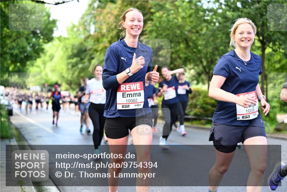 14.06.2026 - REWE Women's Run Dr. Thomas Lammeyer http://msf.ph/oto/9754394 14.06.2026 09:17:38 Laufen 10062, 7, 10066, 7 meine-sportfotos.de