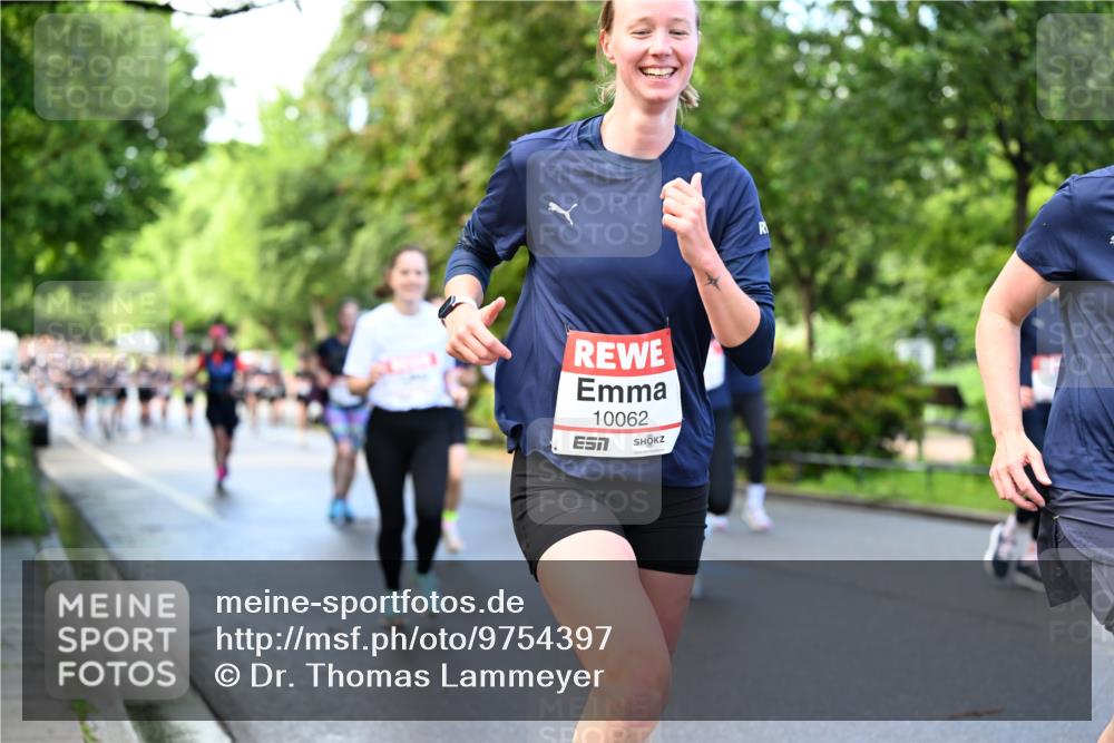 14.06.2026 - REWE Women's Run Dr. Thomas Lammeyer http://msf.ph/oto/9754397 14.06.2026 09:17:38 Laufen 10062 meine-sportfotos.de