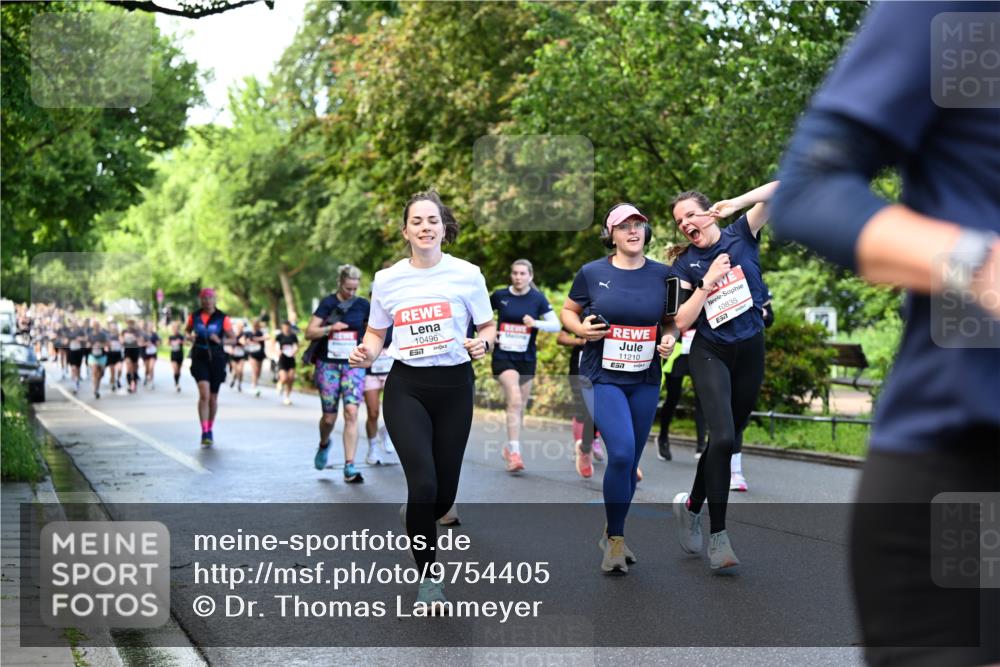 14.06.2026 - REWE Women's Run Dr. Thomas Lammeyer http://msf.ph/oto/9754405 14.06.2026 09:17:38 Laufen 10496, 57, 11210, 7, 10835 meine-sportfotos.de